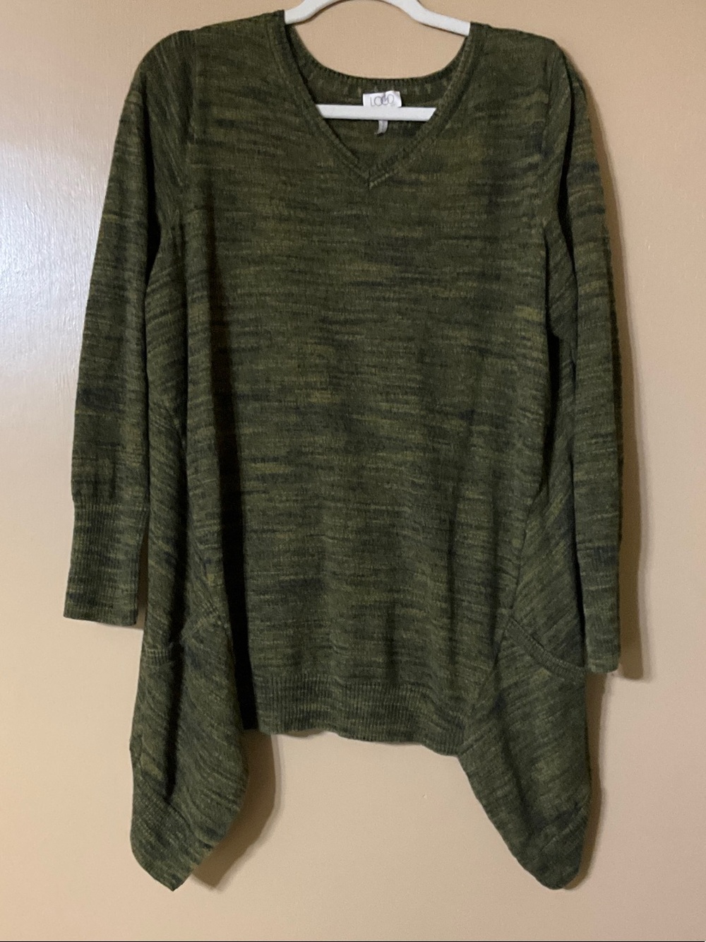 LOGO by Lori Goldstein Olive Green& Black Marled V-Neck Tunic Sweater